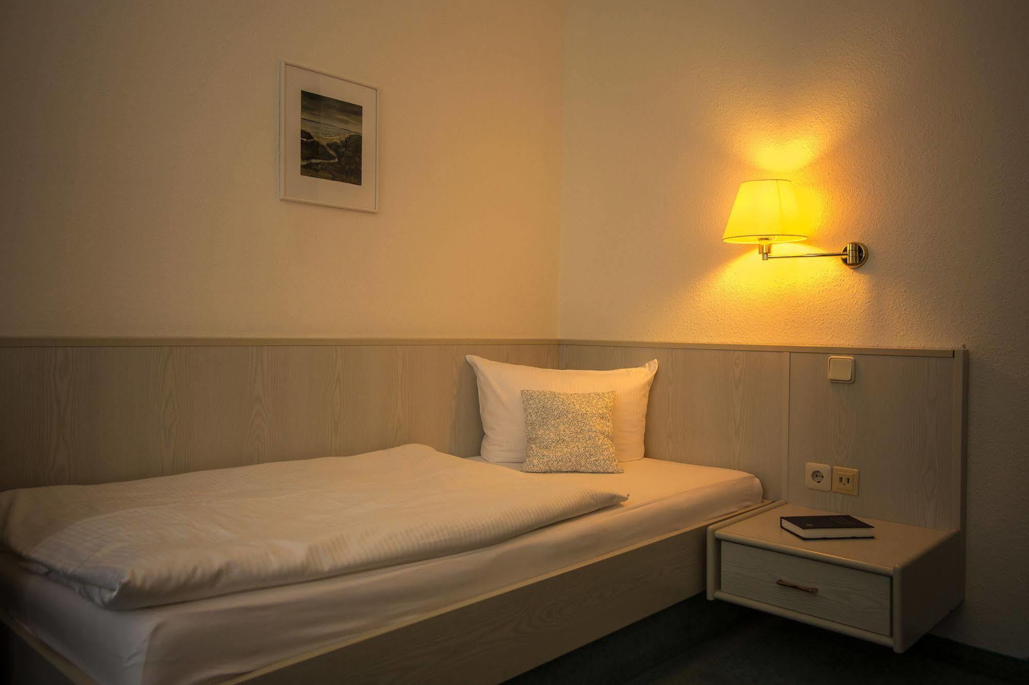 Hotel Weide Satow Exterior foto